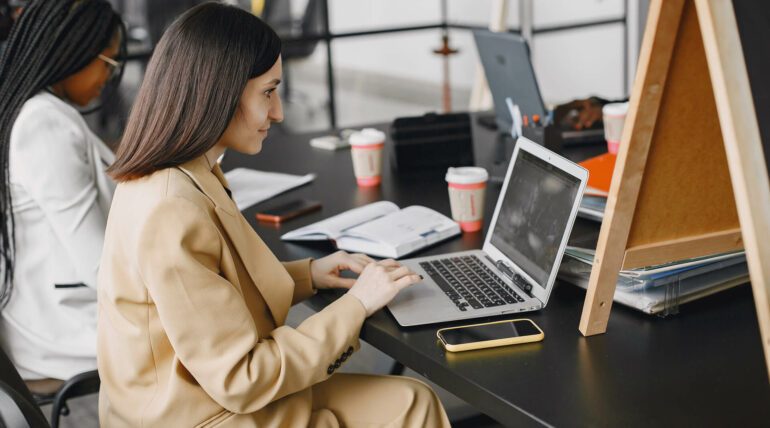 Five ways that can develop your business - Digital Kiwis